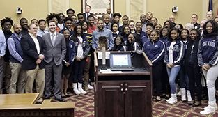 Group photo - Stephens, GW teams recognized